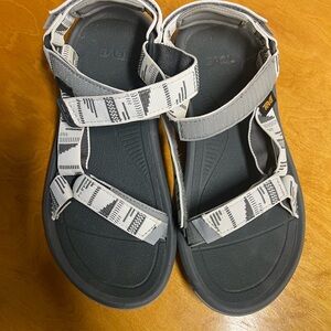 Women’s Teva